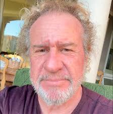 Sammy Hagar Has A Message For David Lee Roth After Tour Cancellations