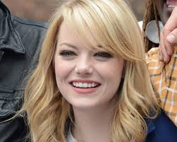 Resultado de imagem para emma stone cabelo antes e depois