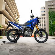 Shineray lança trail SBM 250T no Brasil por R$ 24.990