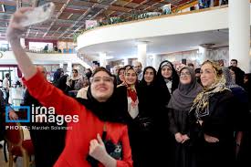 نمایشگاه خیریه انجمن دیپلماتیک بانوان