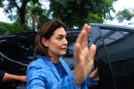 Após crise com Flávio, Michelle troca comando do PL Mulher por candidatas, igrejas e movimento 'Imparáveis'