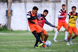 “El Chavo” se estrena en casa y renace la ilusión