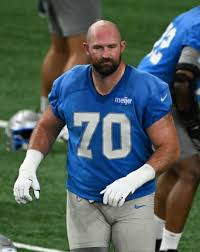 Detroit Lions' Dan Skipper Retires from NFL to Pursue Coaching Career