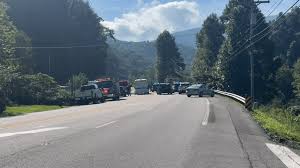 2 dead, others injured in crash involving Milligan University cycling team
