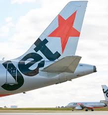 Delays at Auckland Airport as Jetstar halts check-ins over tech problem
