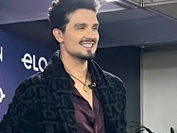 Luan Santana fala sobre carreira e vida simples: “Preciso de pouco” Assista ao vídeo