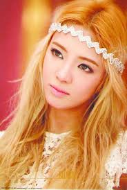 Résultat de recherche d'images pour "hyoyeon"