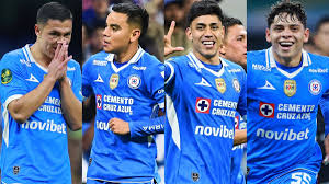 Cuatro mexicanos brillan en Cruz Azul y hacen historia en Liga MX por primera vez en el siglo XXI