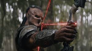 فیلم جدید Predator اول قرار بود کشتار نازی‌ها توسط غارتگر را|زومجی