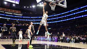 A 22-4 burst saves Lakers as NBA’s Western race heats up