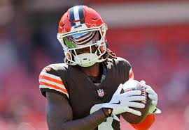 Browns Receivers Struggle to Gain Traction in 2025 Season