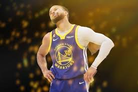 Curry, Giannis and an uncertain path around Superstars