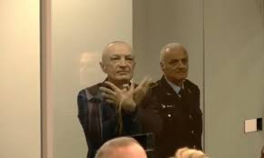 Ilir Meta inside the glass cage, his first words in the court session: Shameful trial with defamation