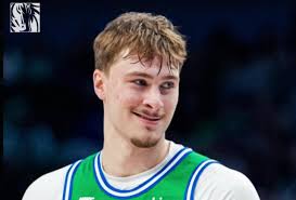 Cooper Flagg atinge 49 pontos pelos Mavericks e iguala recorde histórico de Michael Jordan na NBA