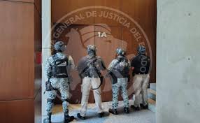 Aseguran autos de alta gama en cateo por presunto huachicol