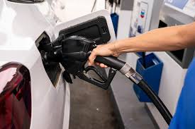US Drivers Are Again Paying More Than $5 a Gallon for Diesel