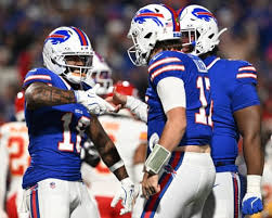 Josh Allen Leads Bills Past Chiefs in a Thrilling Sunday Showdown