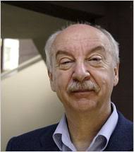 Dr. Gerd Gigerenzer, 59, is a social psychologist and the director of the Max Planck Institute for Human Development in Berlin. - conv_190