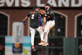 MLB Wild Card Races Intensify: Mets, Reds, Giants, Mariners, Rangers Battle for Playoff Berths as Season Nears End
