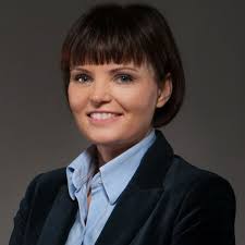 Joanna Izdebska została dyrektorem marketingu Vivus.pl. Wcześniej kierowała departamentami marketingu UPC i Deutsche Bank PBC. - joanna_izdebska_low