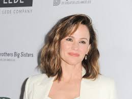 Jennifer Garner & John Miller’s Pals Reportedly Want Them To Add a ‘Little 
Spice’ to Relationship