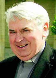 Exclusive Love Cheat Priest Joseph Creegan Sues Church for Unfair Dismissal, ... - 2008_06_29_Lavery_ExclusiveLove_ph_Priest