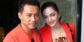 Ashanty Sudah Kenalan Dengan Calon Mertua. Selasa, 21 Juni 2011 23:20 | - 0000365714