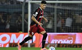 ¡River en Alerta! Gigantes Europeos Tras Lautaro Rivero: ¿Próximo Mundial? - Imagen principal del artículo