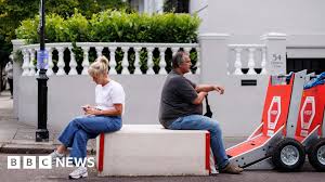 BBC - News update