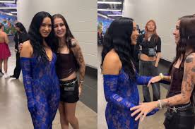 Influenciadora brasileira se emociona ao encontrar Demi Lovato em bastidores de show: 'Realizei meu sonho'