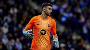 ¿Cuántos penaltis ha parado Joan García? El porcentaje de acierto del portero del Barcelona