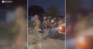 ICE Raid in Elgin, Illinois, Sparks Outcry After Two U.S. Citizens Detained