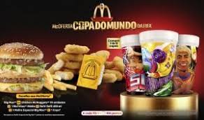 McDonald’s lança campanha inspirada na Copa do Mundo com copos colecionáveis e ofertas temáticas