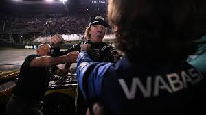 Logano wins at Bristol; Hocevar, Blaney brawl on pit road — ESPN