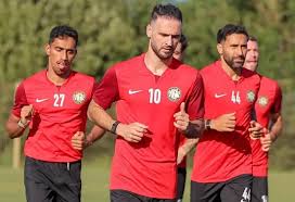 بازی استقلال زنده