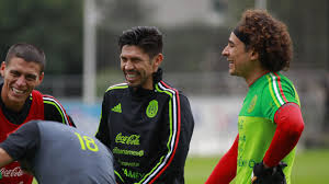 Oribe Peralta cuestiona la convocatoria de Guillermo Ochoa al Mundial de 2026