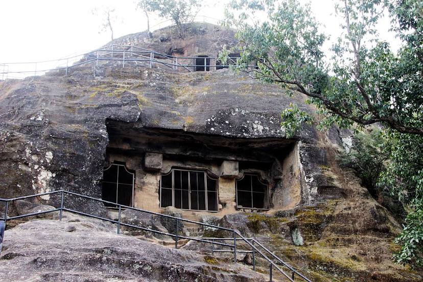 Shri Panch Pandav Caves. Pachmarhi 