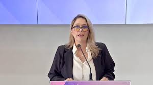 Nueva consejera del INE rechaza denuncia ante la FGR y denuncia falsificación de su firma