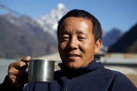 Ngawang <b>Dorje Sherpa</b> ist der Chef von Trägern und Küchenmannschaft. - Ngawang-Dorji-Sherpa