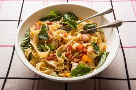 Lobster Pasta With Yellow Tomatoes and Basil