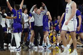 Zimmer: With first losing season in 16 years, time for South Dakota State basketball to adapt