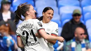 Sam Kerr double helps Chelsea thrash Everton | Tottenham Hotspur hold Manchester United - WSL roundup