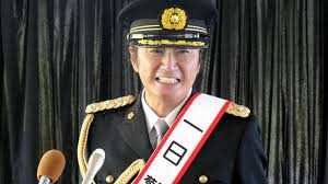 【画像】近藤真彦、“40年以上前の日産車”を息子へ。若葉マークのついた「ピカピカに仕上げてくれた宝物」