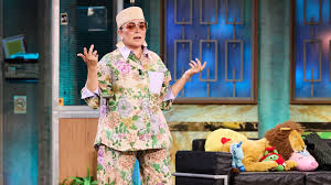 Candela Peña defiende la regularización de migrantes: "Alejarse de los hijos para cuidar a los de otros es muy duro" | La Revuelta