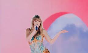 Big D has a friend in TS: Taylor Swift involved with ‘Toy Story’ billboard in Dallas