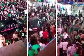 Atropellan a aficionados en festejo por el Tri en BCS