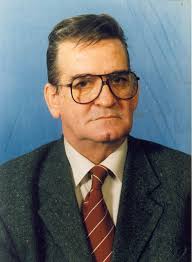 U Leskovcu je u 70. godini preminuo prof. dr Dragan Gagi Cvetković, dugogodišnji profesor i dekan Tehnološkog fakulteta u Leskovcu, koji je na ovoj ... - prof-dr-dragan-gagi-cvetkovic