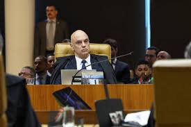 Opinião - Mariliz Pereira Jorge: Torcida petista por Moraes custará a eleição de Lula