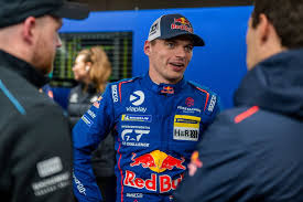 Juncadella valoriza troca de experiências com Verstappen em Nürburgring: "Posso ajudá-lo"