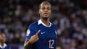 Katoto: Révélations Choc sur Son Parcours et Ambitions! ⚽🔥 - Imagen principal del artículo